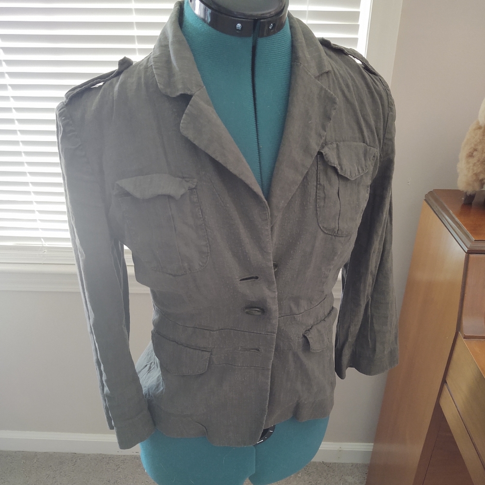Ann Taylor Loft blazer size 2